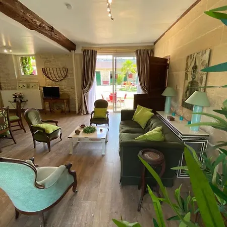 Maison De La Caleche - Unique Vacation Vakantiehuis Vineuil-Saint-Firmin